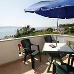 By The Sea Krk - 5400 Krk Town