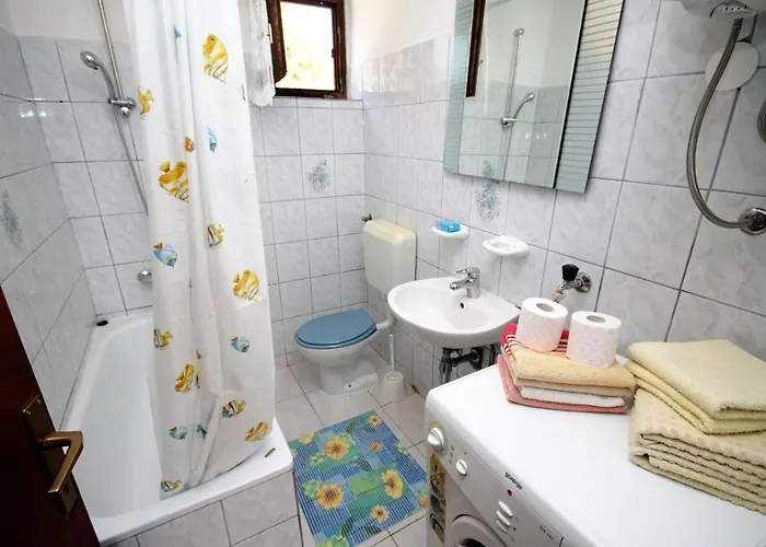 By The Sea Krk - 5400 クルク