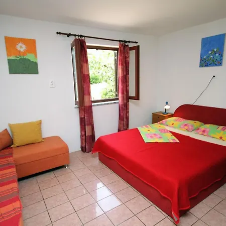 By The Sea Krk - 5400 Apartman Krk Town