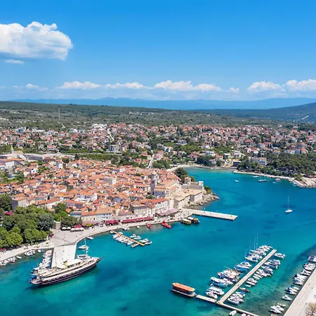 By The Sea Krk - 5400 Apartman Krk Town